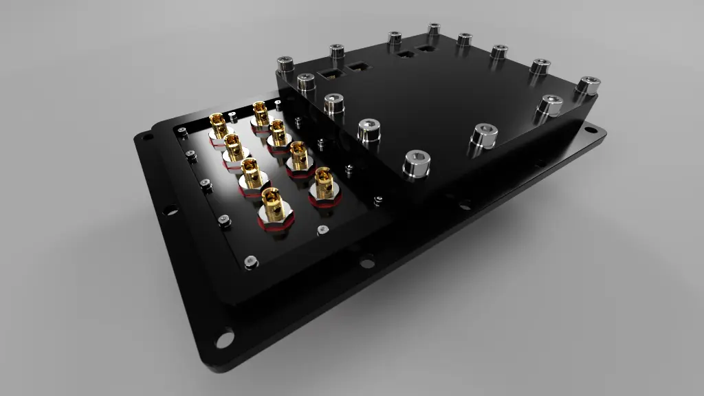 HD_4xXXXX-2_Assembly_with_8x_Binding_Posts_Rear Black.webp